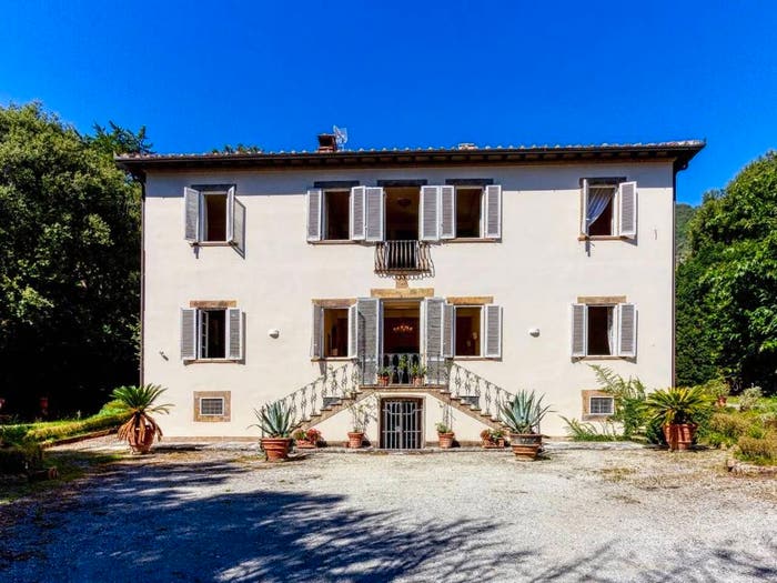 Casa con 6 locali in vendita in Santa Maria Del Giudice, San Lorenzo a Vaccoli, Lucca