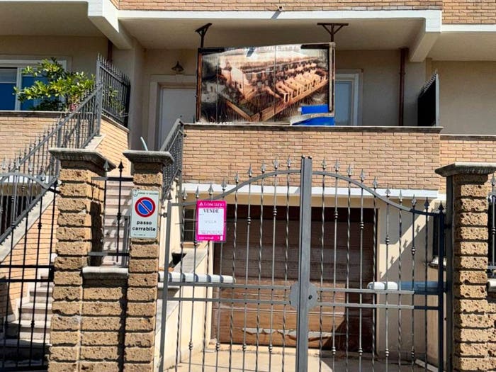 Casa quadrilocale in vendita in Via dei Tulipani, Centro, Avezzano