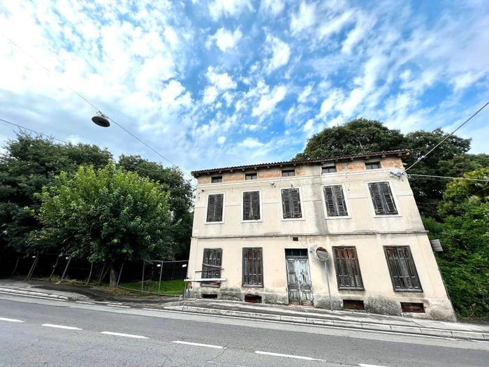 Casa con 6 locali in vendita in VIA BRIGATA RE, Centro, Gorizia