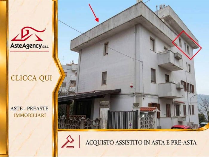 Appartamento con 5 locali in vendita in Via della fontanella, Centro, Vico del Gargano