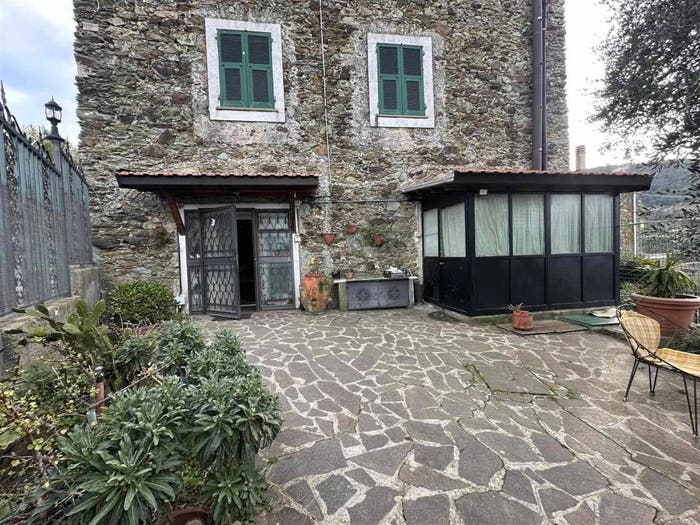 Appartamento trilocale in vendita in Centro, Noli