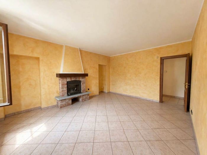 Casa con 6 locali in vendita in Corso Ivrea, Corso Torino, Asti