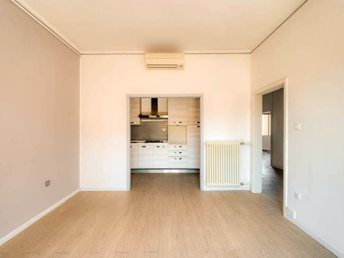 Appartamento quadrilocale in vendita in Via Calzavecchio, Centro Marullina, Casalecchio di Reno