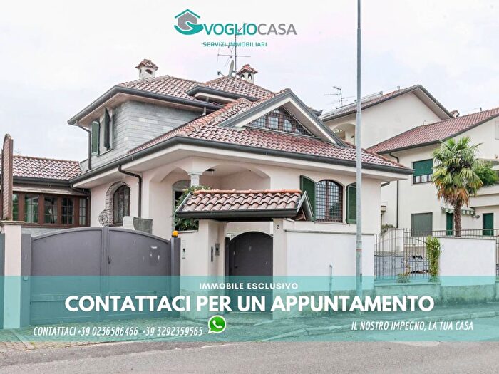 Casa quadrilocale in vendita in Via Carrera, Ravello Villastanza Villapia, Parabiago