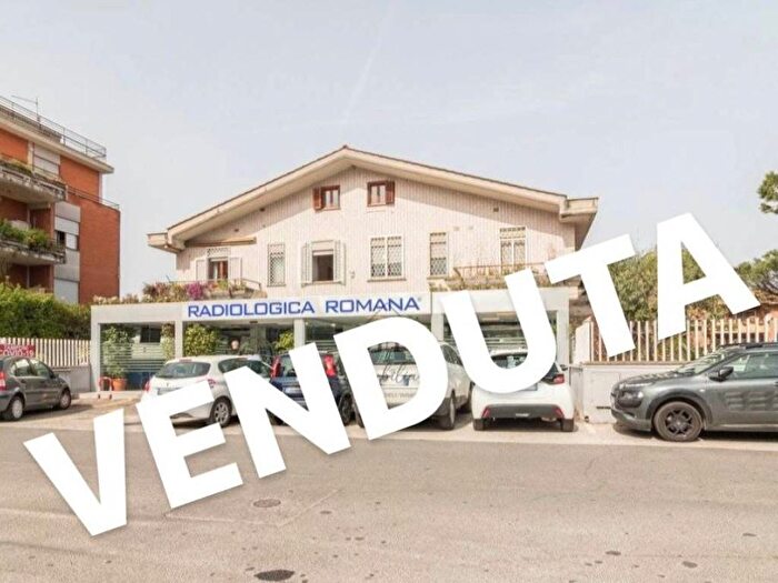 Appartamento quadrilocale in vendita in Via della Stazione della Storta, La Storta, Roma