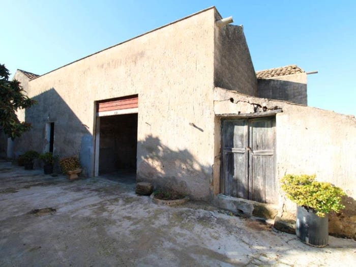 Casa quadrilocale in vendita in Via Piro, Pietretagliate, Misiliscemi