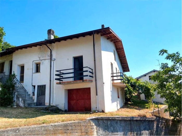 Casa bilocale in vendita in Via Porenca, Garessio