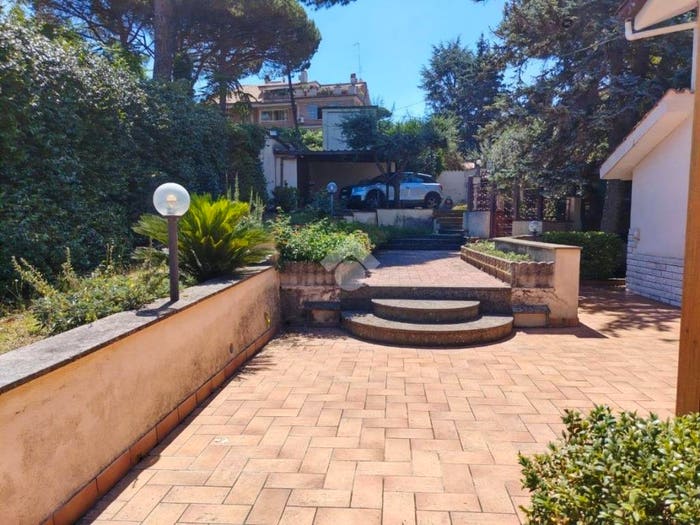 Appartamento trilocale in vendita in Via del Caravaggio, Castagnole Due Santi, Marino