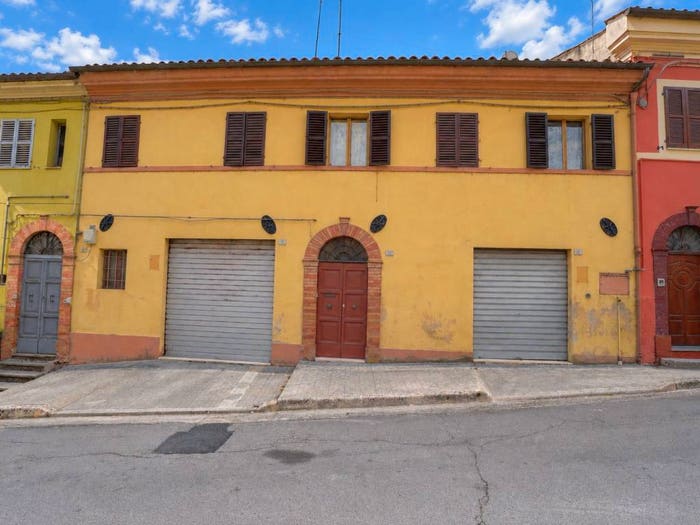 Casa con 5 locali in vendita in Via Settembre, Centro, Castelraimondo