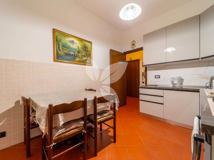 Appartamento trilocale in vendita in Via Guglielmo Marconi, Centro, Fornovo di Taro