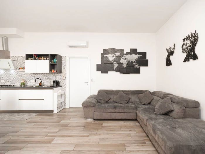 Appartamento trilocale in vendita in Via Ferrarese, Corticella, Bologna