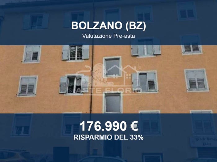Appartamento con 5 locali in vendita in Via Trento, Oltrisarco Aslago Colle, Bolzano