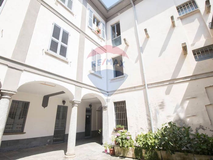 Appartamento trilocale in vendita in Via Risorgimento, Ello