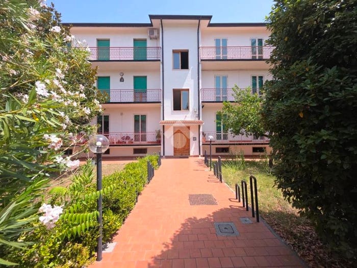 Appartamento con 5 locali in vendita in Via Starza, Sant'Agata Dé Goti, Sant'Agata de' Goti