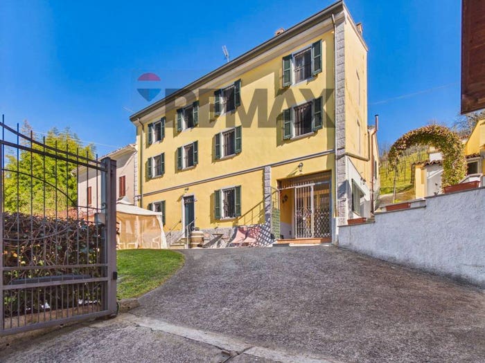 Casa con 6 locali in vendita in frazione Ronchi, Mornico Losana