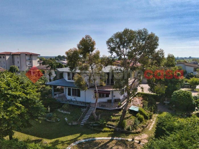 Casa con 6 locali in vendita in via degli atestini, Centro, Oppeano