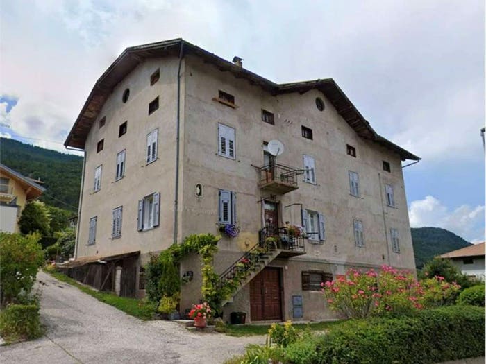 Appartamento con 5 locali in vendita in Strada per Mechel, Mechel, Cles