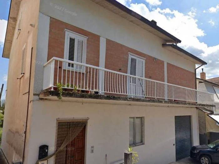Casa con 5 locali in vendita in via del Mercato, Piane, Falerone