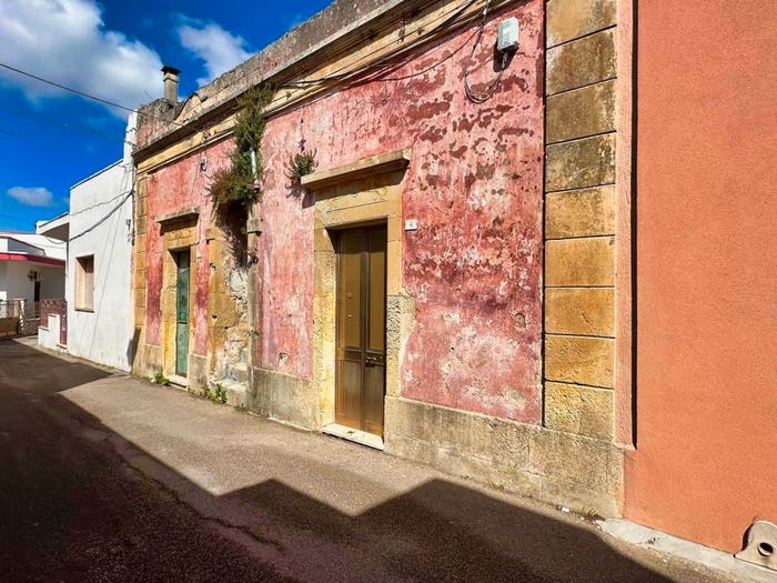 Casa bilocale in vendita in Via Sant'Antonio, Nociglia