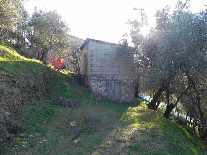 Casa bilocale in vendita in Camaiore Paese, Camaiore