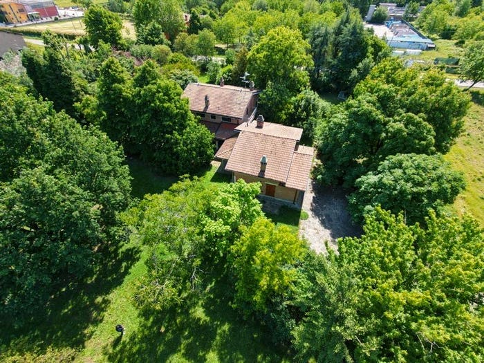 Casa con 6 locali in vendita in Via Sinistra Guerro, Centro, Castelvetro di Modena