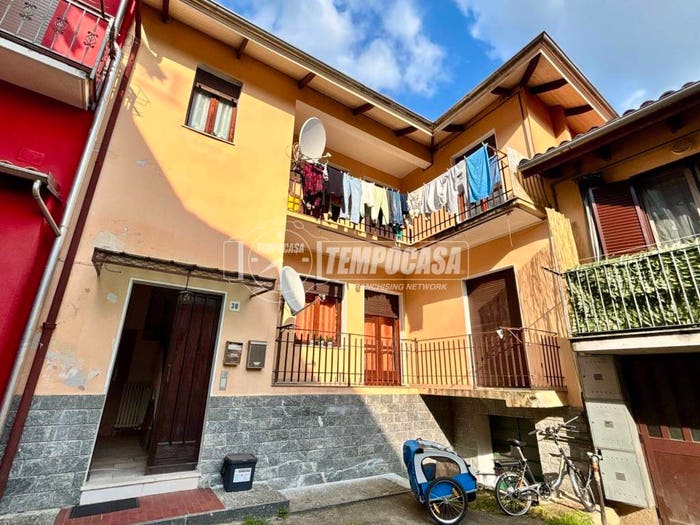 Casa con 6 locali in vendita in Via Pietro Carta, Chiavazza, Biella