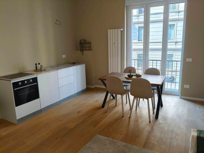 Appartamento bilocale in vendita in Via Giosuè Carducci, Sant'Ambrogio, Milano