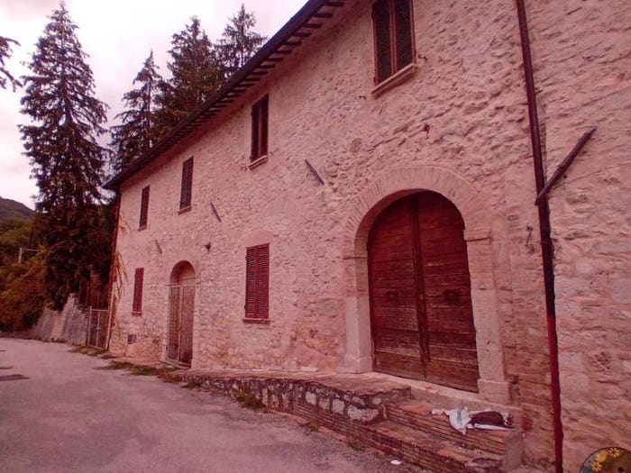 Casa in vendita in Via Nazionale, Carpello Scopoli Casenove Verchiano, Foligno