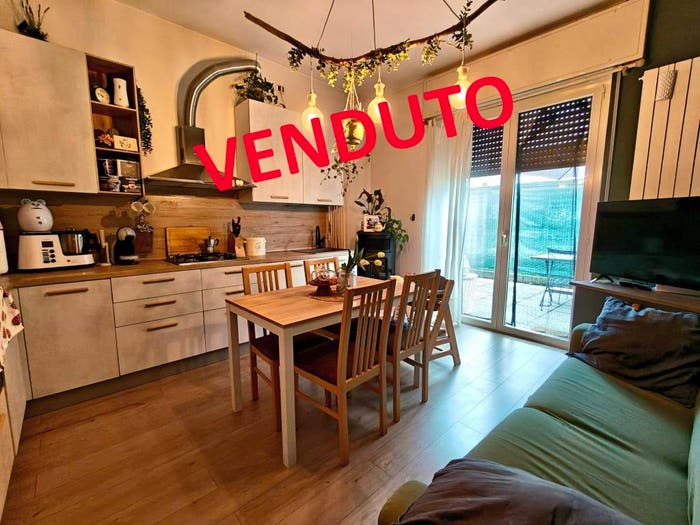 Appartamento bilocale in vendita in Via XX Settembre, Centro, Castelli Calepio