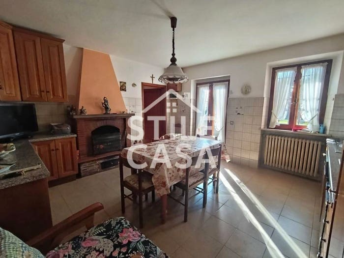 Casa con 6 locali in vendita in Via Tullio Cristiani, Orentano, Castelfranco di Sotto