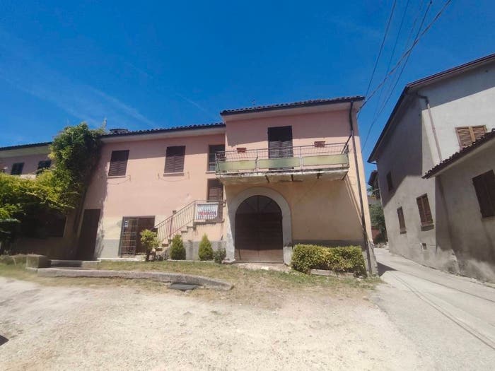 Casa in vendita in Via della Segheria, San Luca, Montefalco