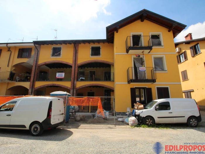 Appartamento trilocale in vendita in Via Trieste, Centro, Lentate sul Seveso