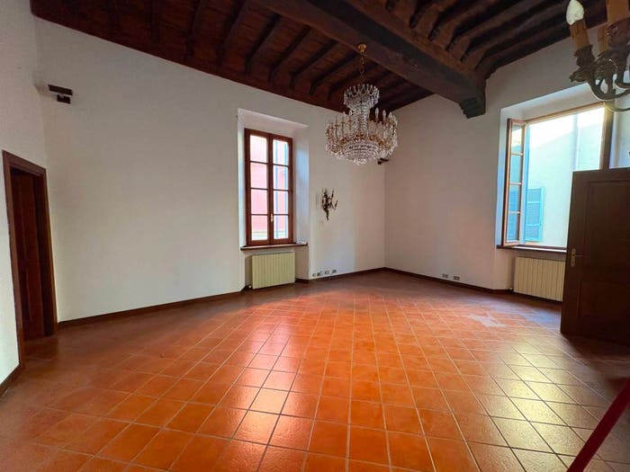 Appartamento trilocale in vendita in Via Melchiorre Gioia, Centro Storico, Piacenza