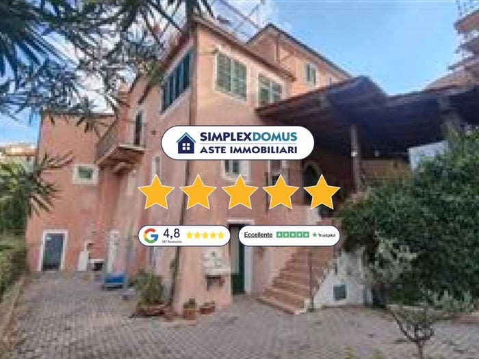 Appartamento con 6 locali in vendita in Via San Giacomo, Feglino, Orco Feglino