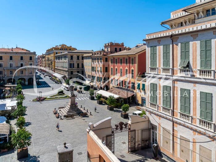 Appartamento quadrilocale in vendita in Via Costaguta, Centro Storico, Chiavari