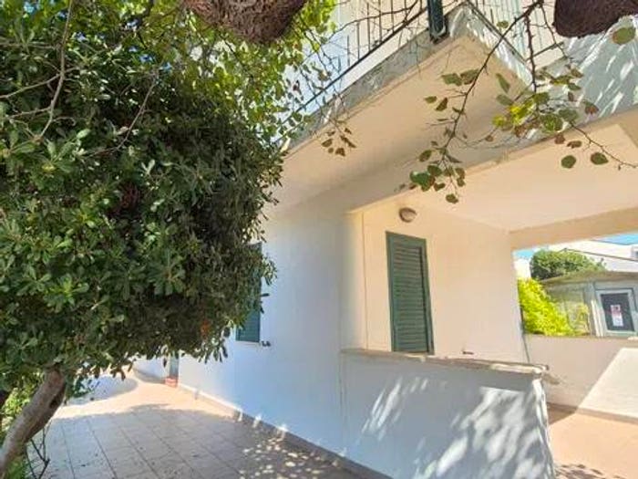 Appartamento trilocale in vendita in Marina Di Rocca Priora, Falconara Marittima