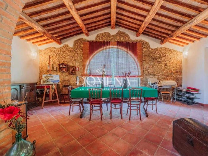 Casa con 6 locali in vendita in Badesse, Monteriggioni