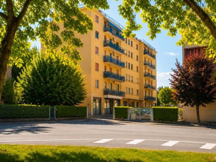 Appartamento trilocale in vendita in Via Emilio Lepido, San Lazzaro, Parma