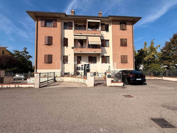 Appartamento trilocale in vendita in Via san luigi, Centro, Nonantola