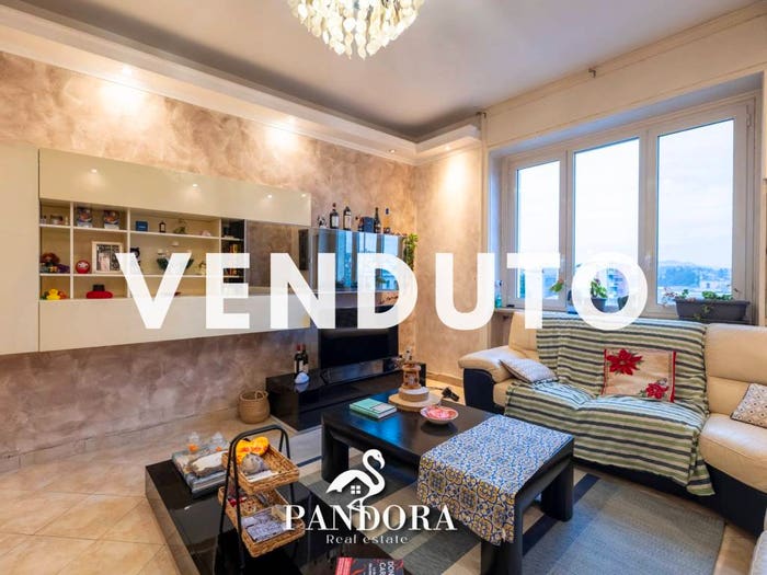 Appartamento trilocale in vendita in Via Ercole Ferrario, Arnate, Gallarate