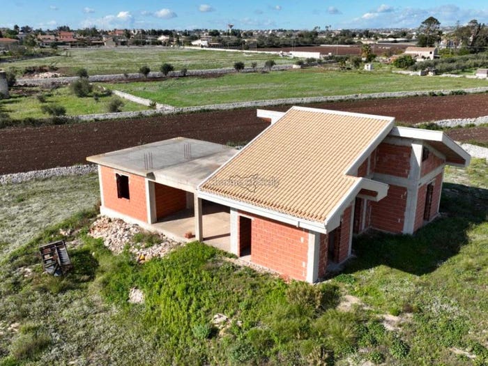 Casa con 5 locali in vendita in Michelica, Modica