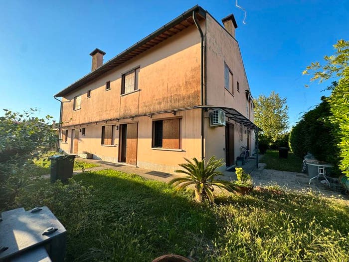 Casa con 6 locali in vendita in VIA ROMA, Centro, Agugliaro