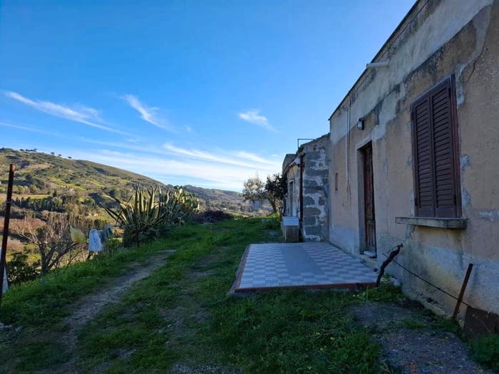 Casa quadrilocale in vendita in Contrada Pianto Romano No Number, CalatafimiSegesta