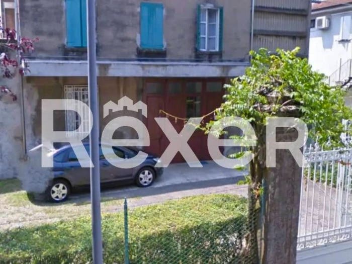 Casa con 5 locali in vendita in Via Trieste, Centro, Fabbrico