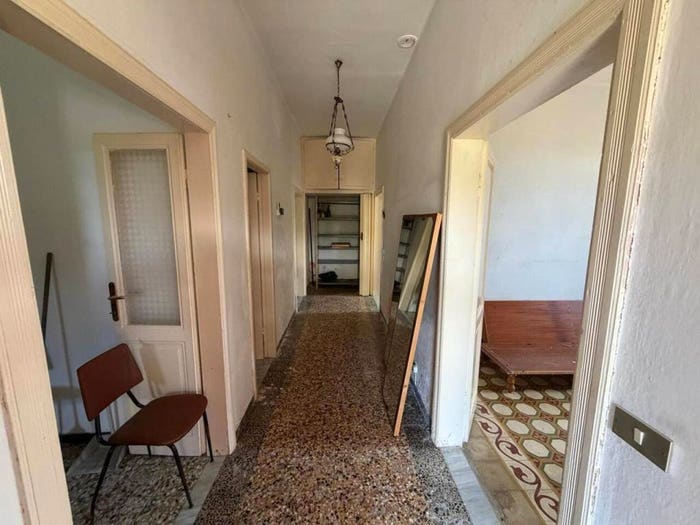 Casa con 5 locali in vendita in Casano Dogana Isola, Luni