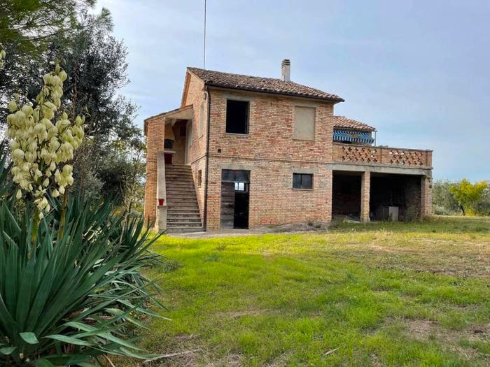 Casa con 6 locali in vendita in Strada Provinciale, Monsampolo del Tronto