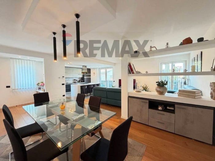 Casa con 5 locali in vendita in Centro, Trescore Balneario