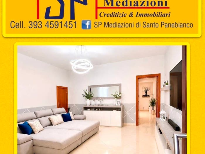 Casa trilocale in vendita in Via Camillo Benso di Cavour, Centro, Riposto