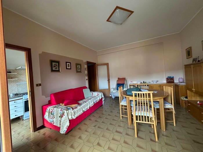 Appartamento con 5 locali in vendita in Via Po, Piattoni Villa Sant'Antonio, Castel di Lama