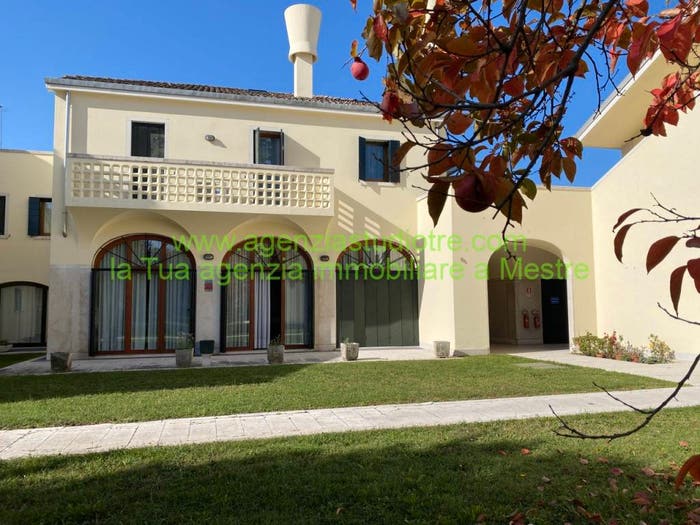 Casa con 6 locali in vendita in via Terraglio, Centro, Mogliano Veneto